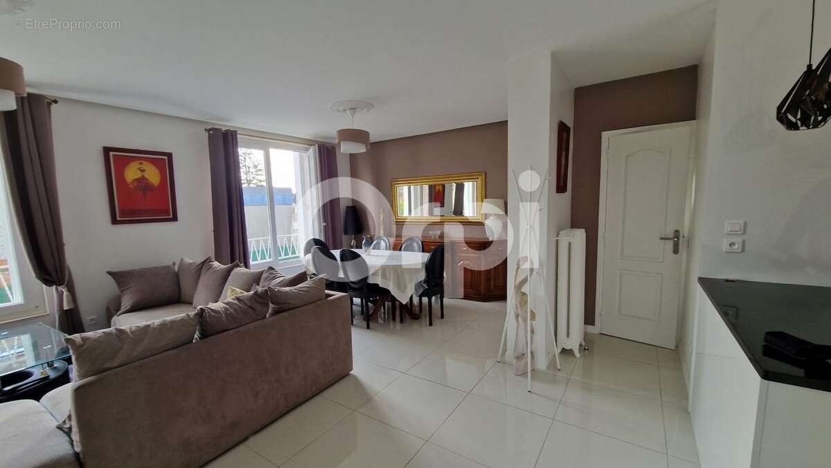 Maison à NEUILLY-SUR-MARNE