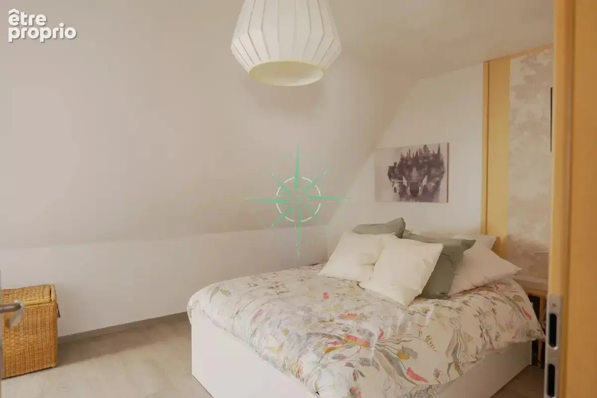 À VENDRE - Superbe duplex lumineux avec terrasse  Dernier étage  Garage + 3 parkings - photo 8