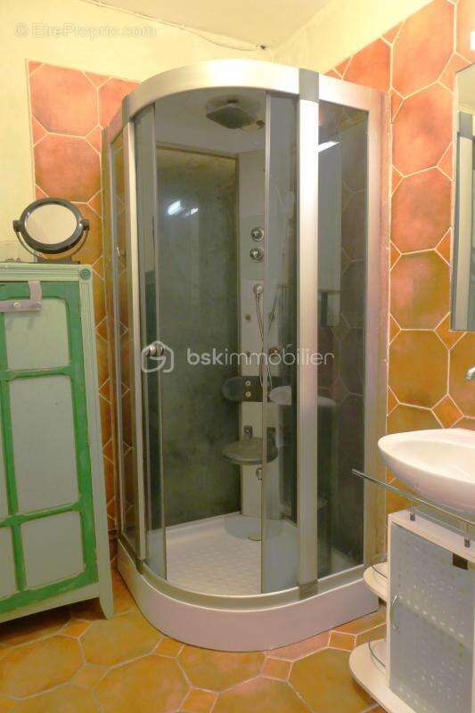 Maison à MOLIERES-SUR-CEZE