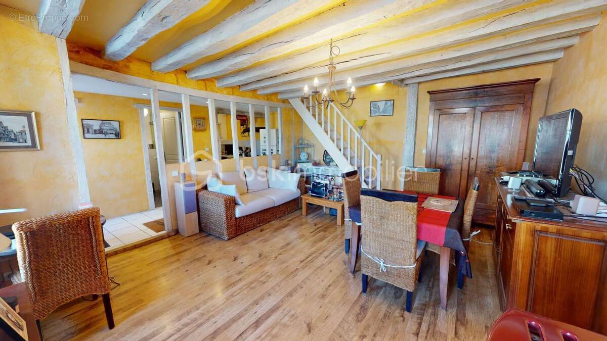 Maison de ville de 102 m2 - photo 3