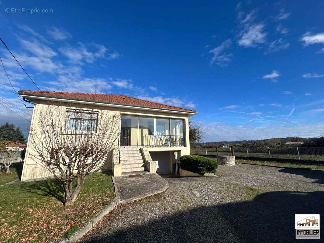 Maison à BERNAC-DEBAT