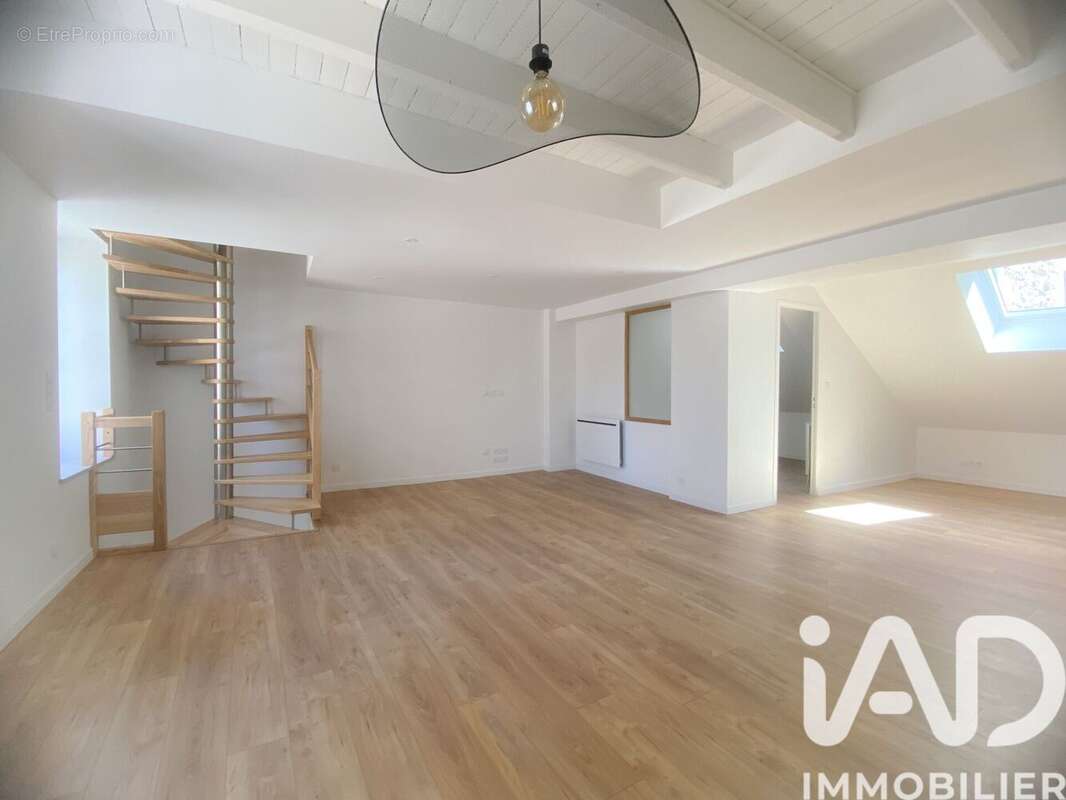 Photo 2 - Appartement à JUGON-LES-LACS