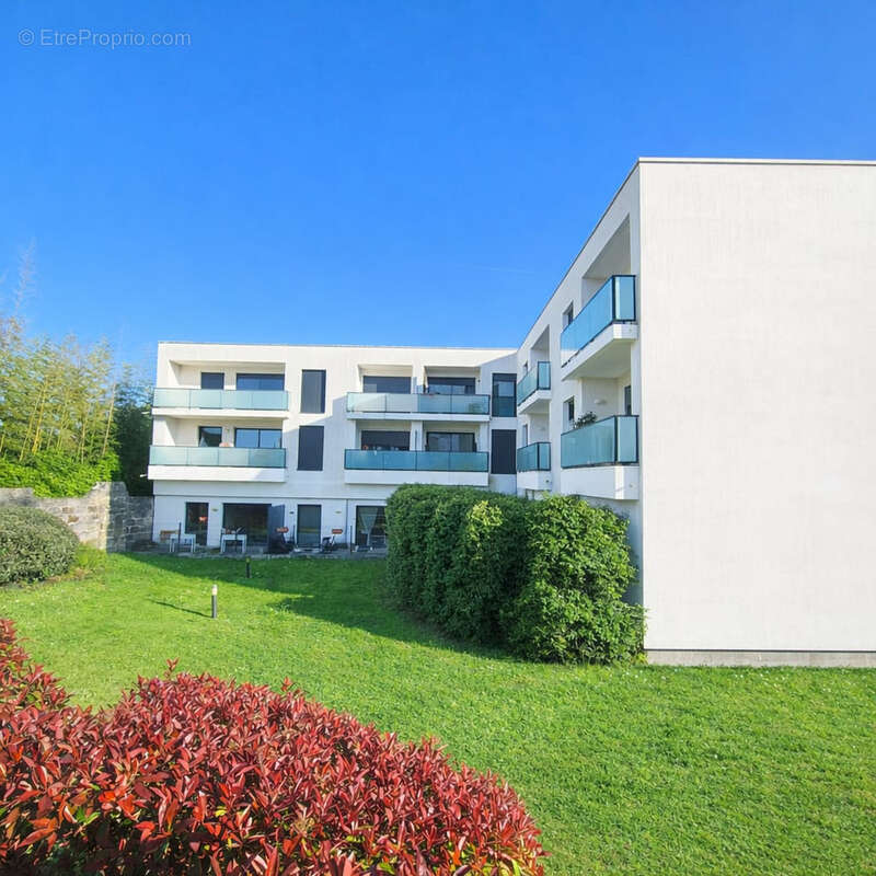 Appartement à VILLENAVE-D'ORNON
