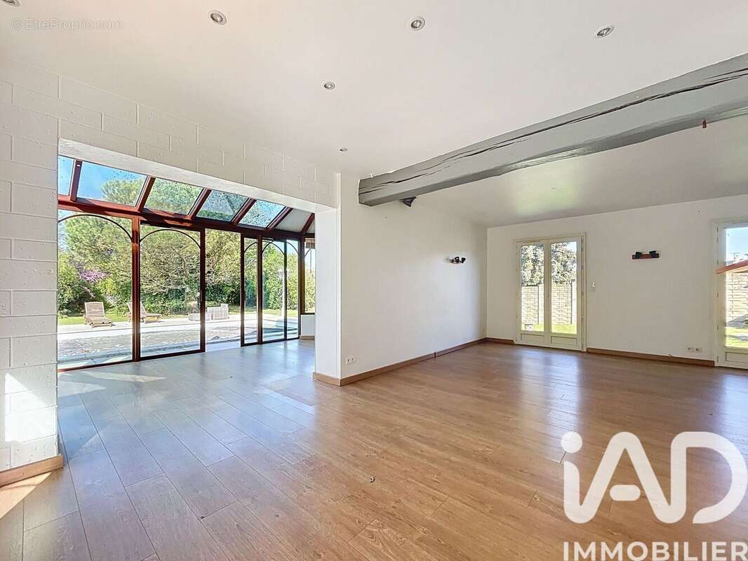 Photo 3 - Maison à CHERISY