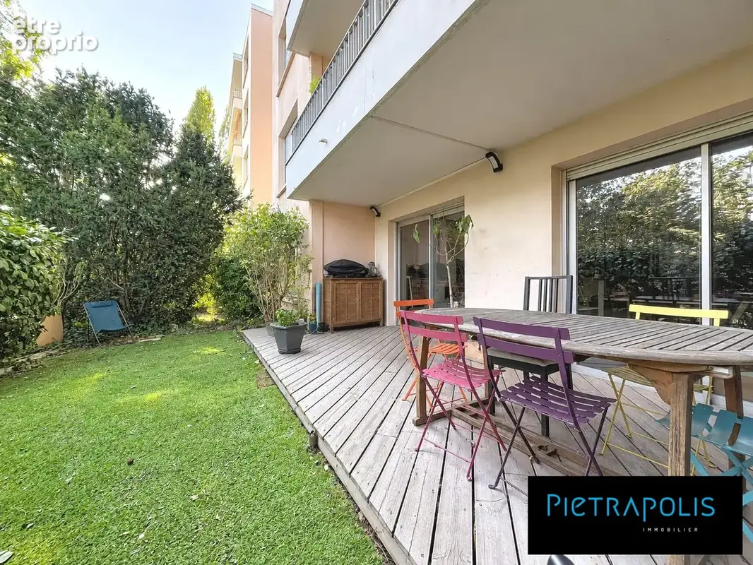 Appartement 3 pièces 77 m² à vendre à Tassin-La-Demi-Lune (69160) - photo 2