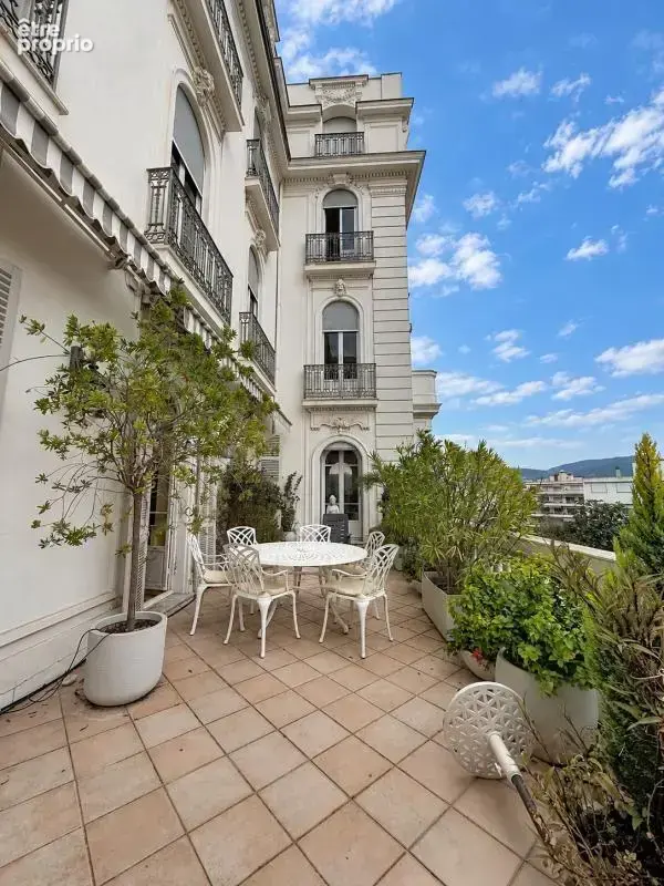 Grand 4/5 pièces Terrasse - Château des Baumettes - Nice - photo 8