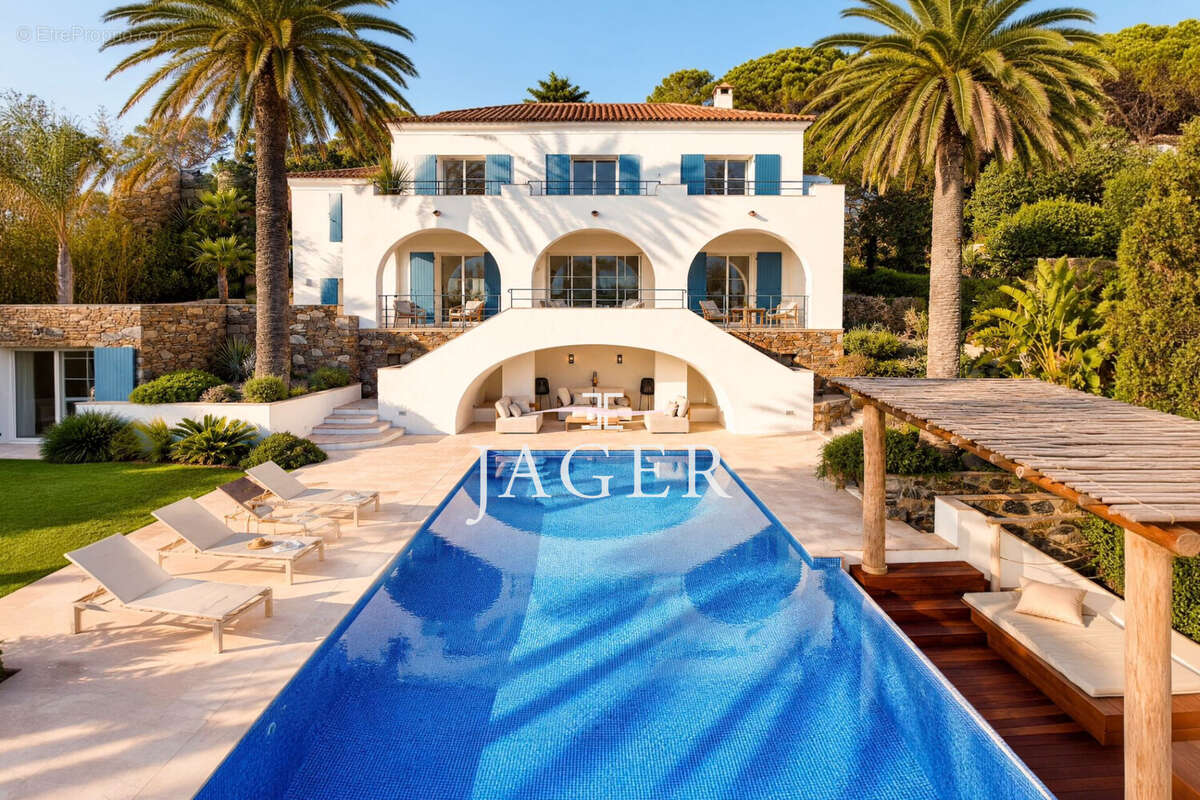 Maison 264 m² à Sainte-Maxime  - photo 2