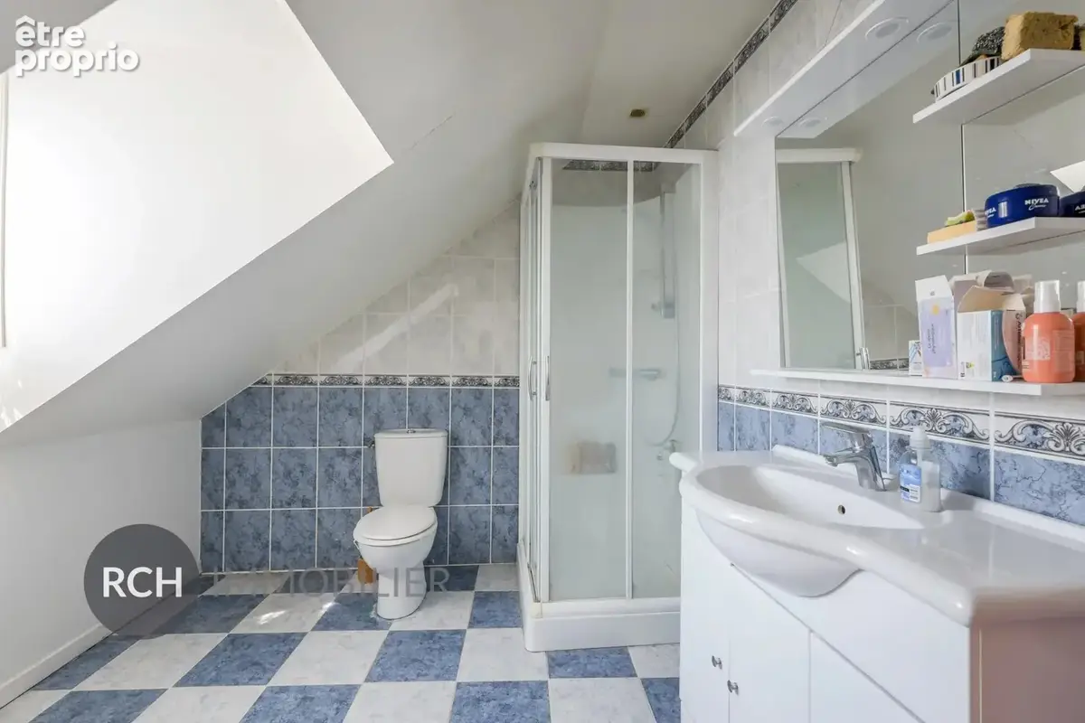 A proximité d'Orgerus - Maison bourgeoise en coeur de village - photo 17