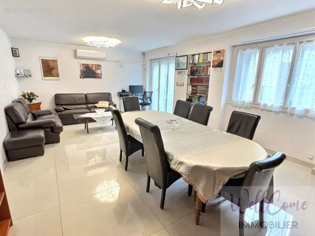 Appartement à AIX-LES-BAINS