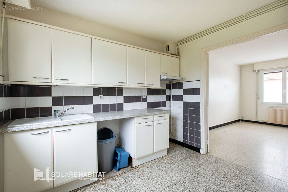 Maison à SAINT-MARTIN-BOULOGNE