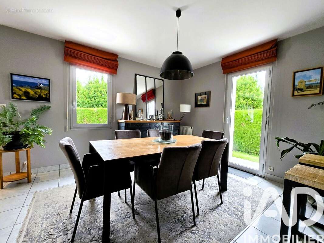 Photo 8 - Maison à VEZIN-LE-COQUET