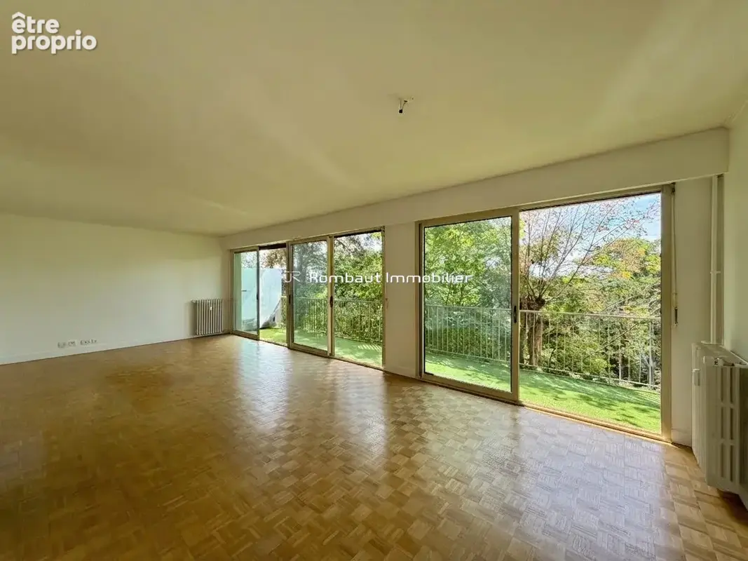 Appartement à VERSAILLES