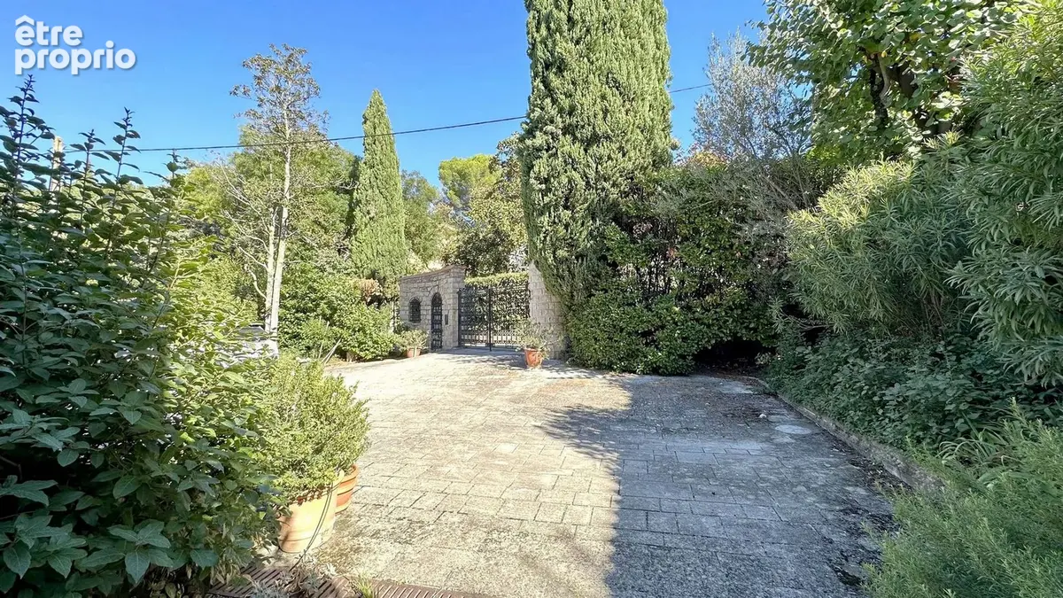 Maison Aix En Provence 10 pièce(s) 320 m2 - photo 4