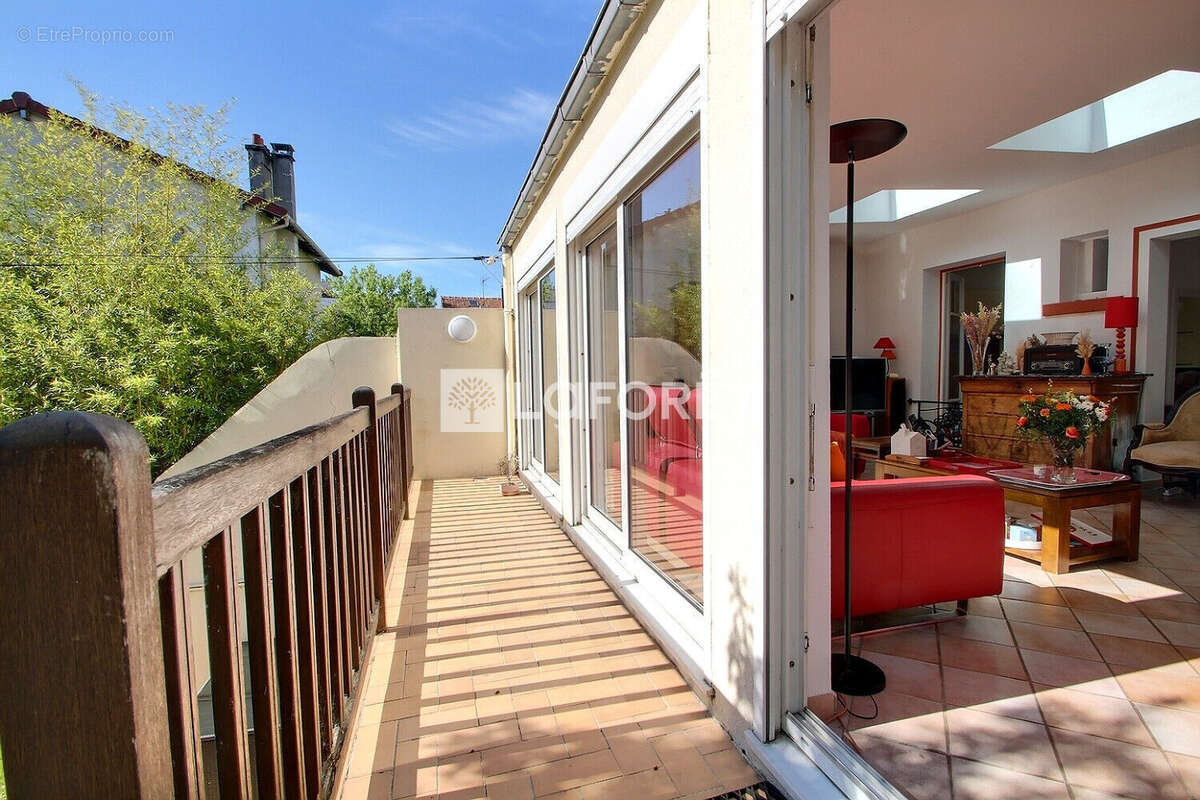 Maison à NANTERRE