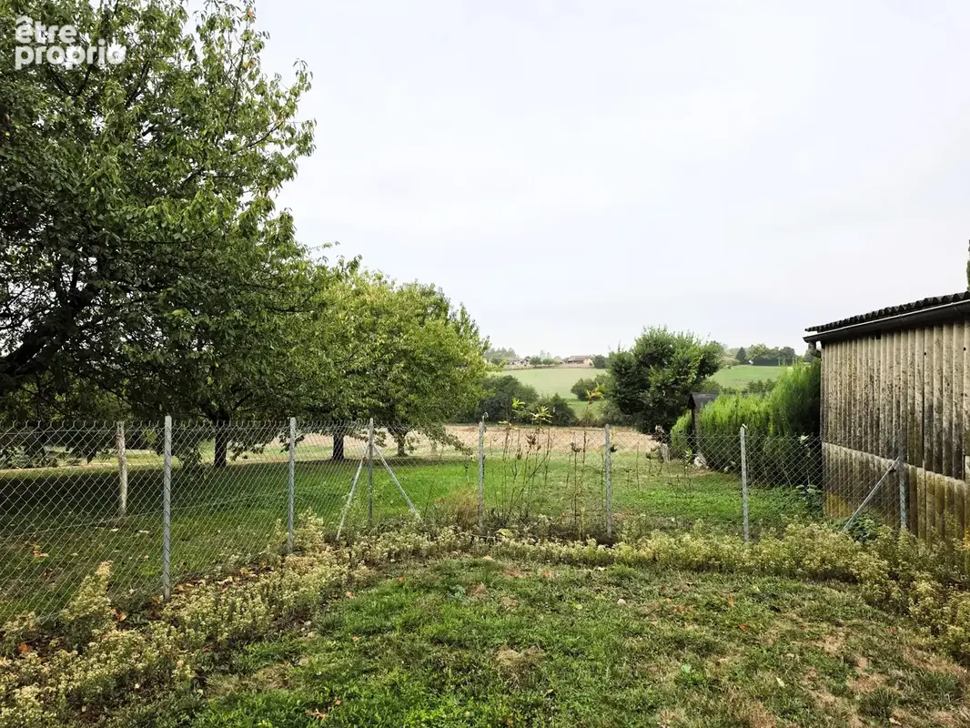 une maison avec du potentiel sans exploser votre budget  Biziat   140 000 € - photo 5