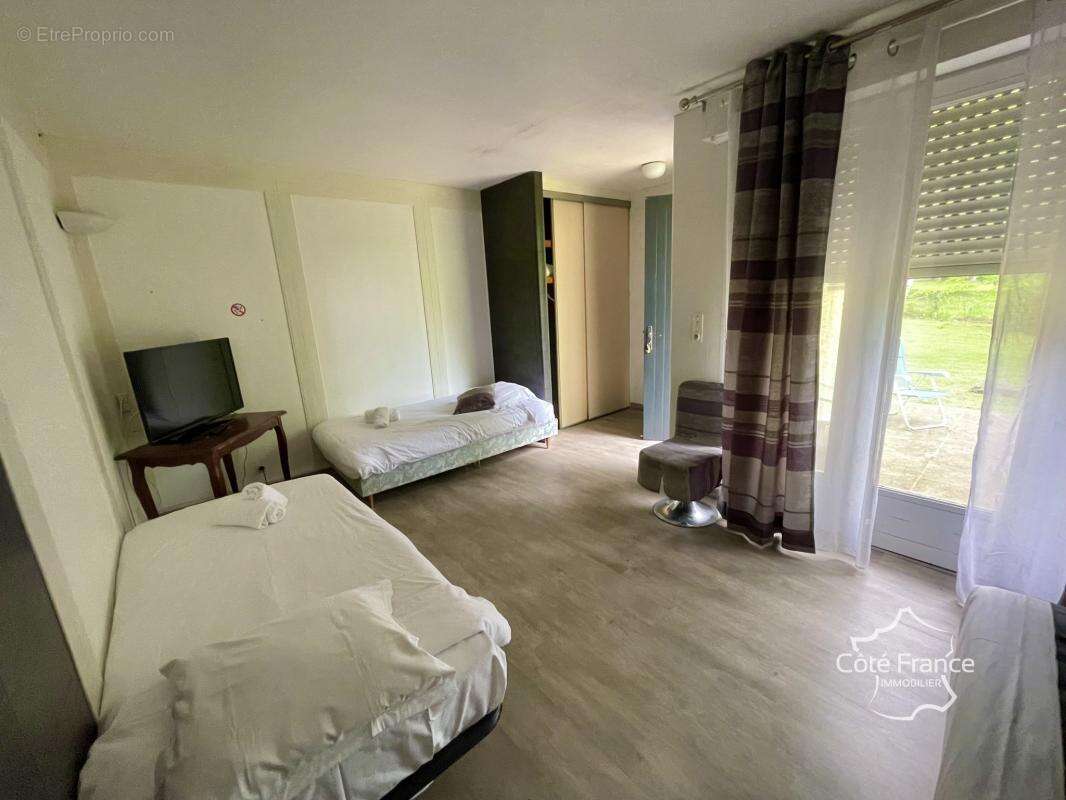 Appartement à PEYRAT-DE-BELLAC