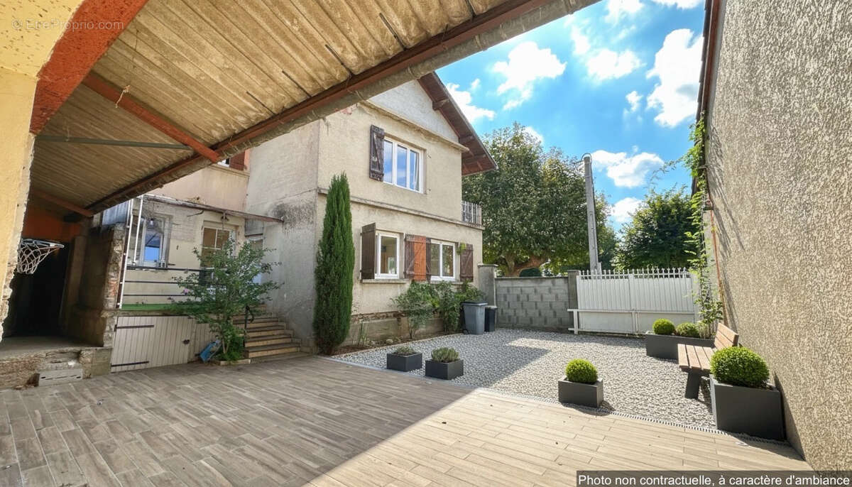 VIRIVILLE, Maison de 160 m2 avec jardin - photo 13