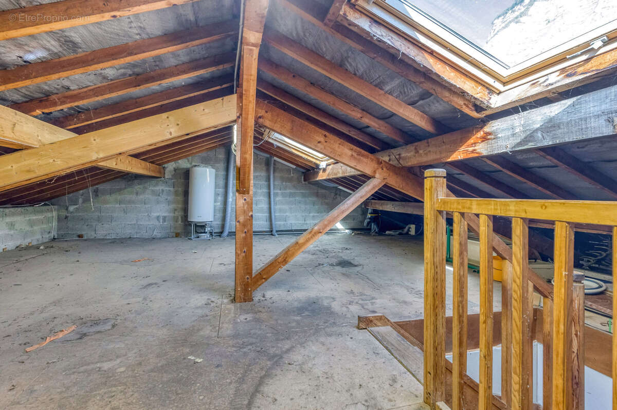 Appartement à CROLLES