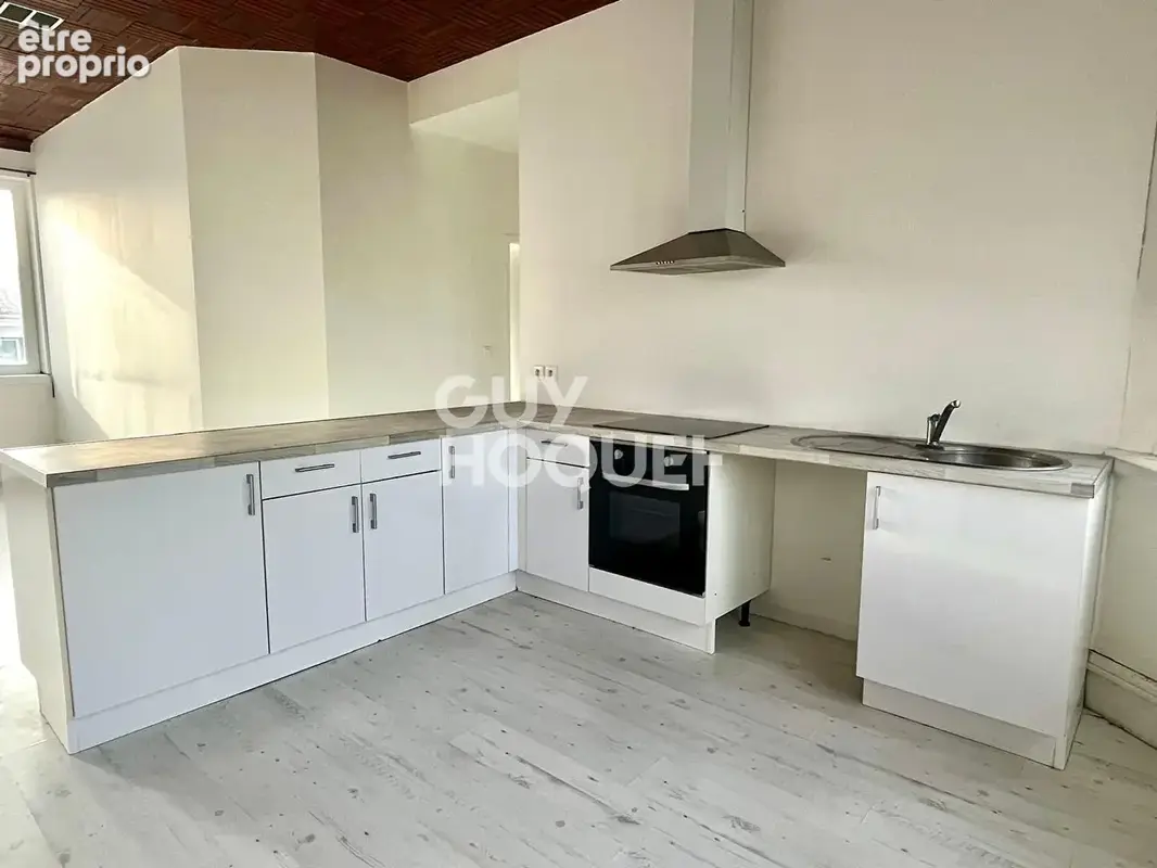 Appartement T3  lumineux + 2 places parking - photo 3