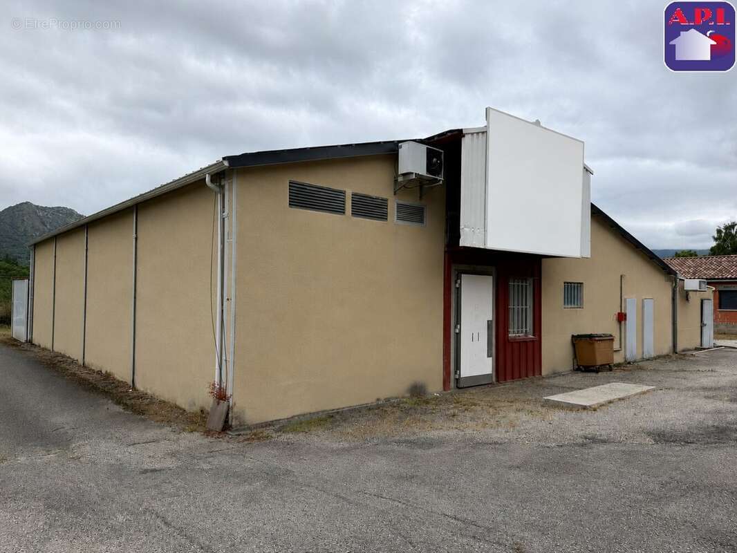 Commerce 795 m² à Ferrieres-Sur-Ariege  - photo 9