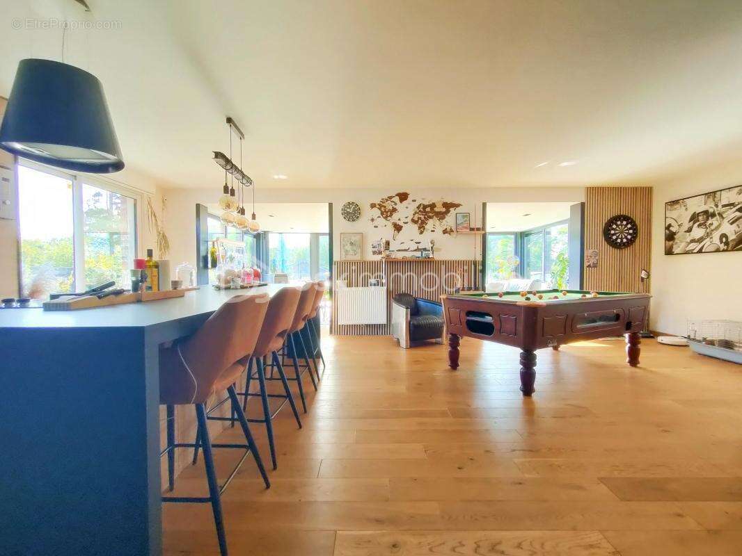 Maison à CAMPHIN-EN-CAREMBAULT