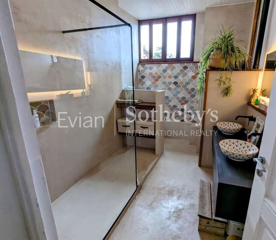 Duplex à Evian - photo 14