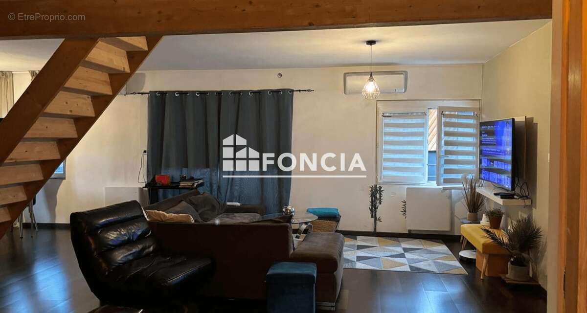 Maison à VILLARD-BONNOT