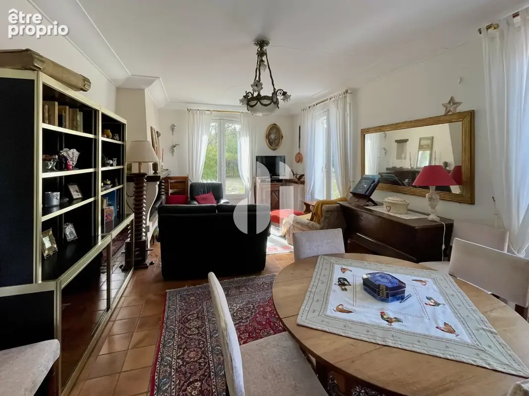 Gradignan maison plain-pied 154 m2, 5ch + dépendance + piscine - photo 4