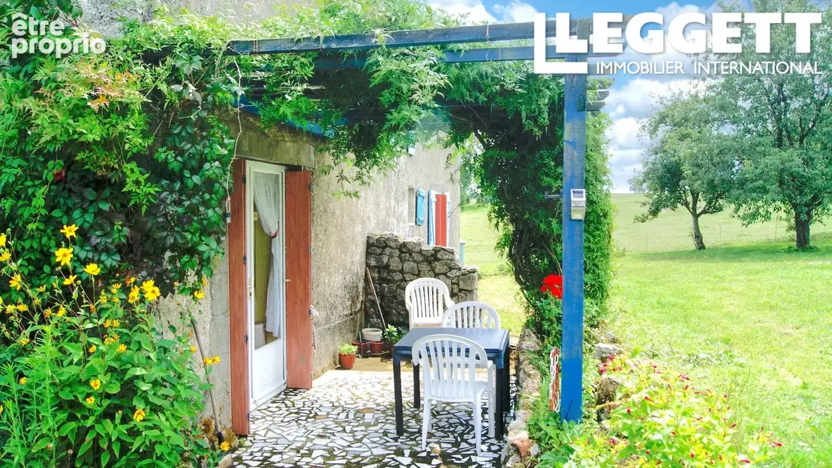 Ancienne ferme avec piscine et dépendances, au calme en pleine campagne - photo 3