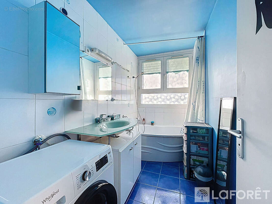 Appartement à SAINT-MICHEL-SUR-ORGE