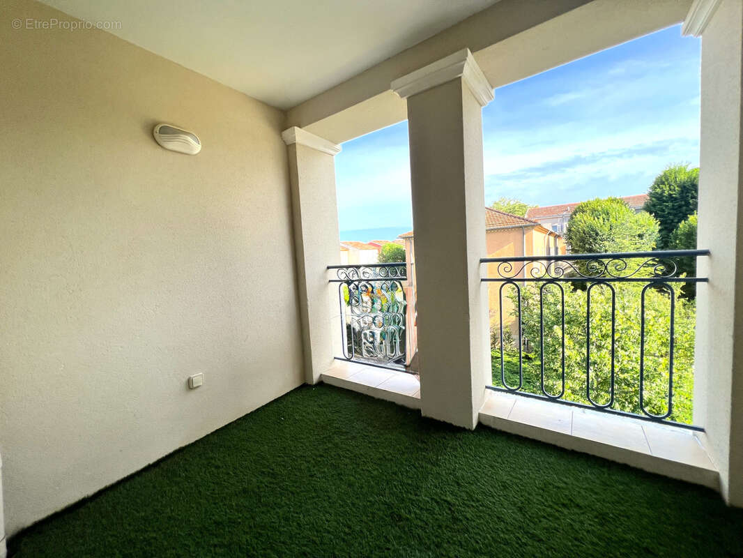 Appartement à SAINT-MAXIMIN-LA-SAINTE-BAUME