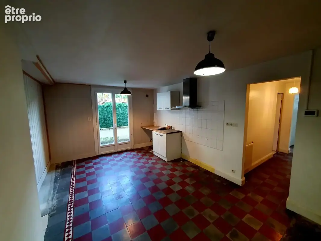 Maison de bourg à Verteillac (24) - 85M² - 5 Pièces - 3 Chambres - Jardin - photo 5