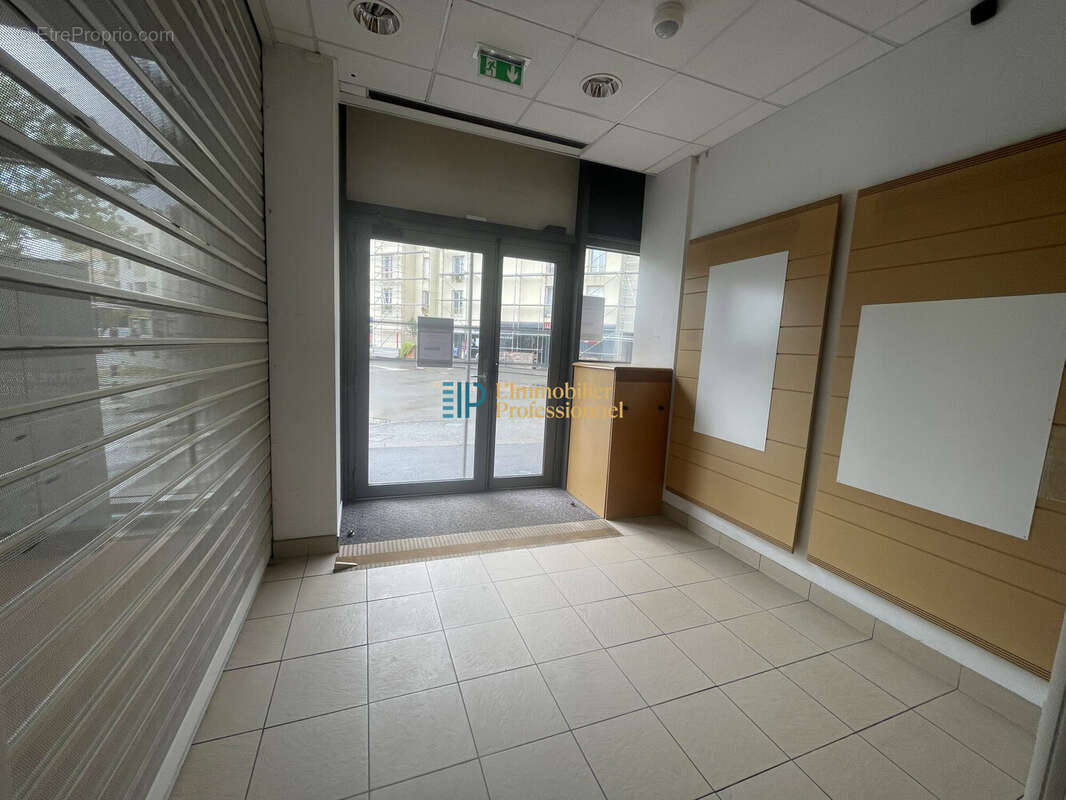 Commerce à LANESTER