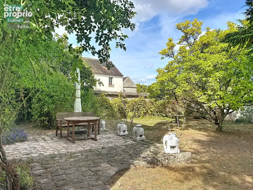 THOMERY — Maison de caractère du XIXe siècle,  Une demeure familiale pleine de charme, à deux pas du Château R - photo 4