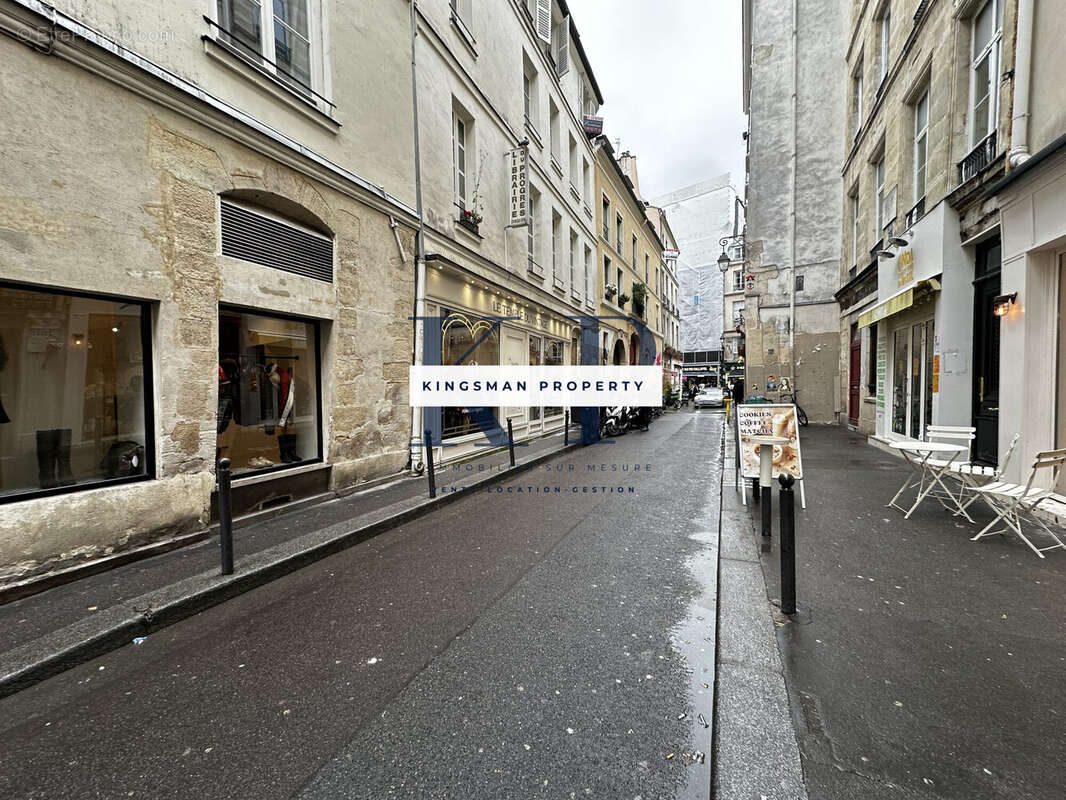 Appartement à PARIS-4E