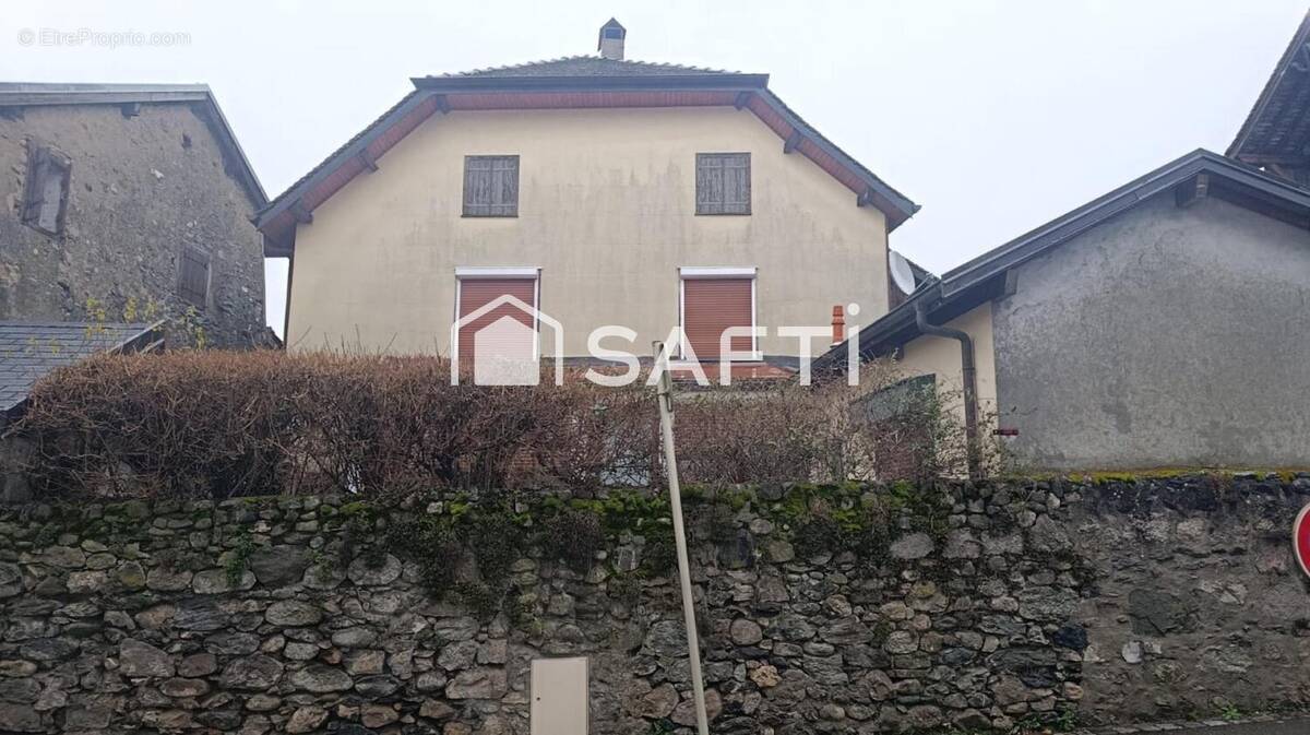 Photo 1 - Maison à PERRIGNIER