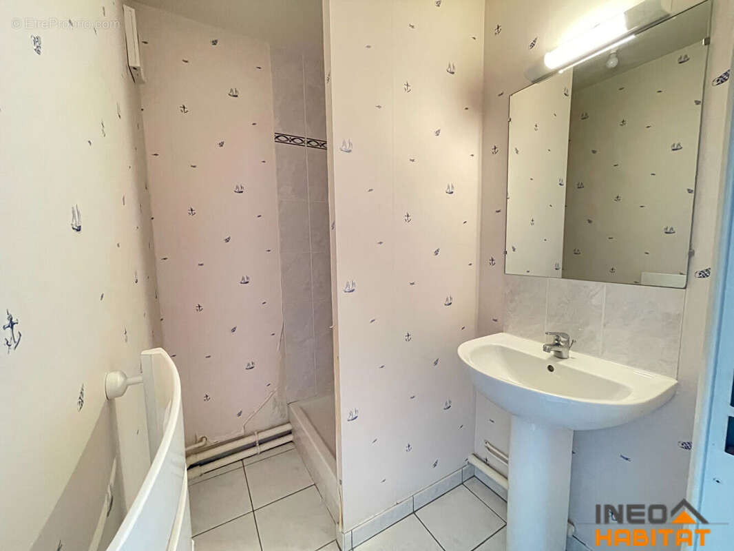 Appartement à LA CHAPELLE-DES-FOUGERETZ