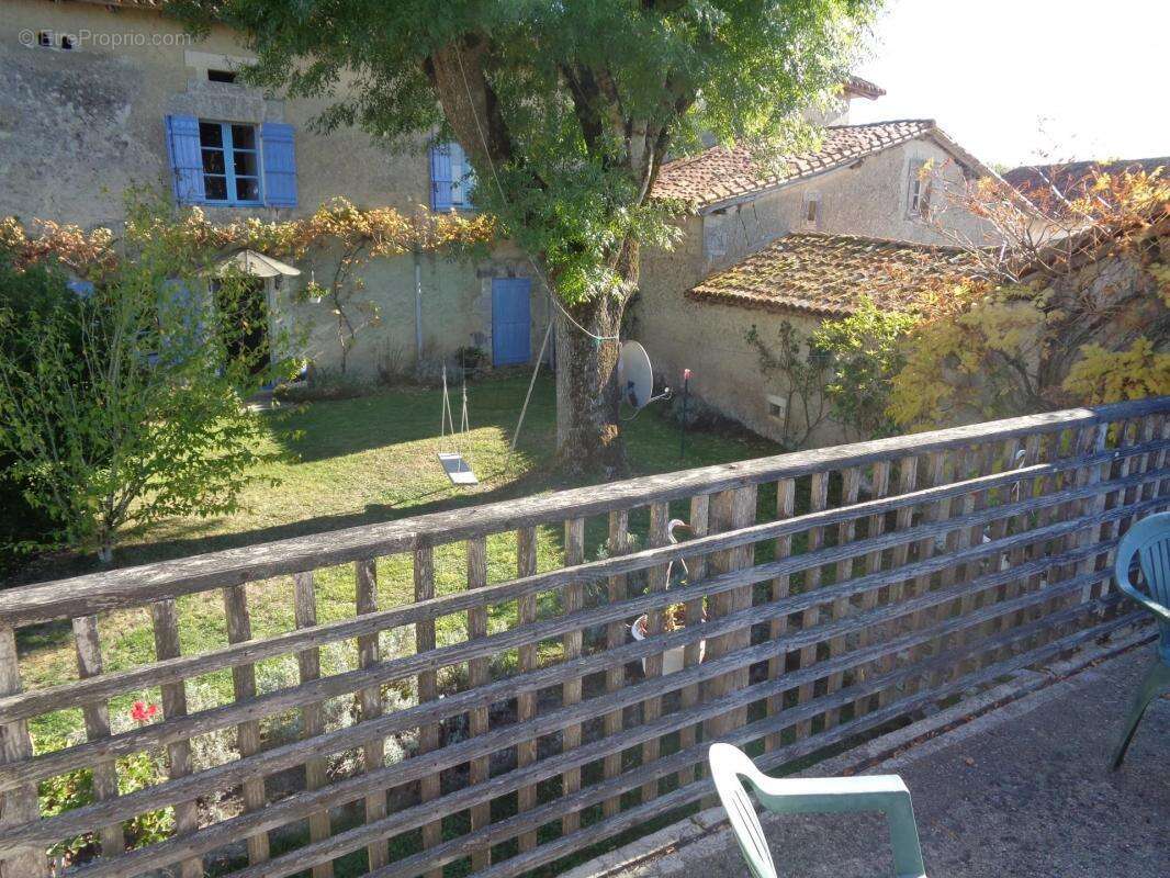 Maison à SAINT-PAUL-LIZONNE