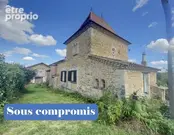 Maison à DOUVILLE