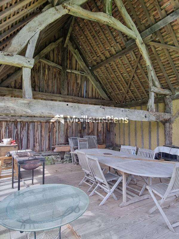 Maison à BELLOU-EN-HOULME