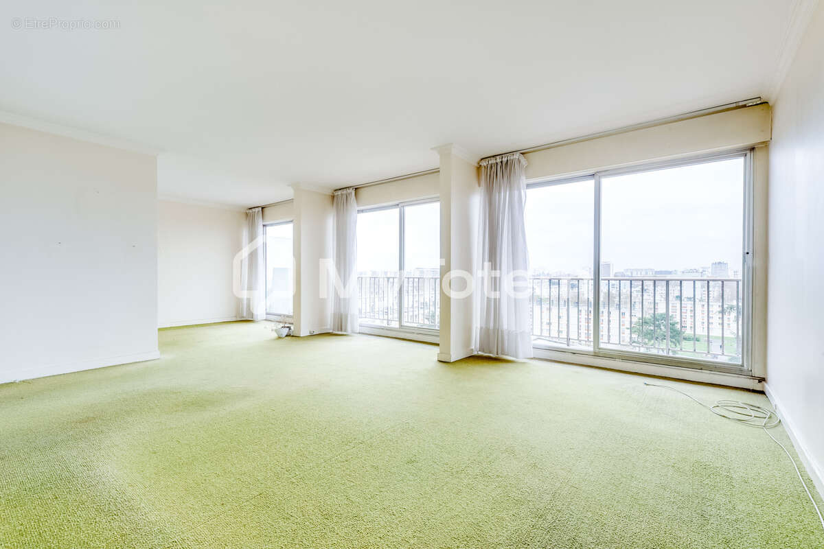 Appartement à SARCELLES