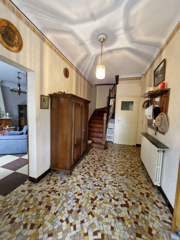 Maison à OURSBELILLE