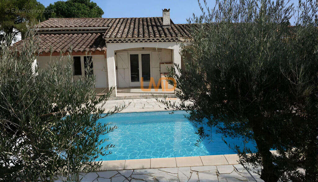 Maison à FIGANIERES