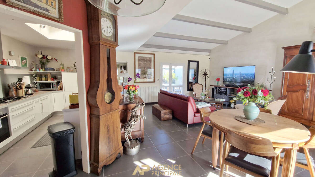 Maison à LA ROCHELLE