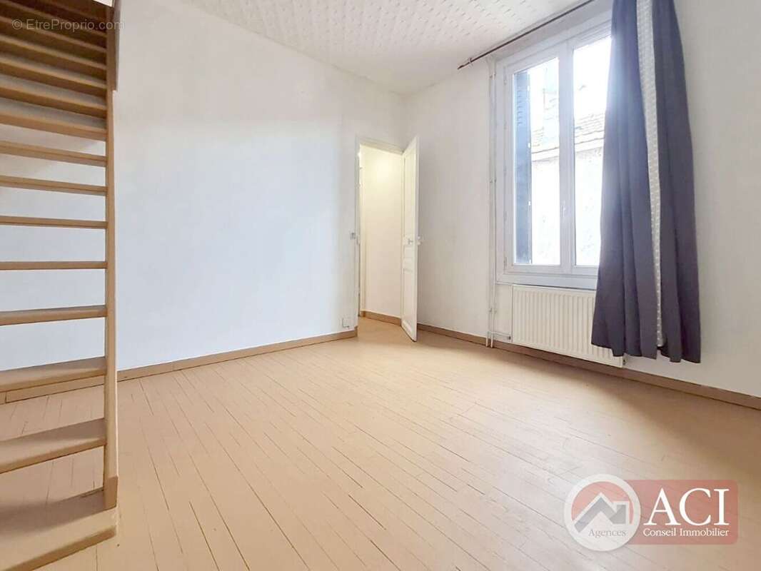 58905587f.jpg - Maison à MONTMAGNY