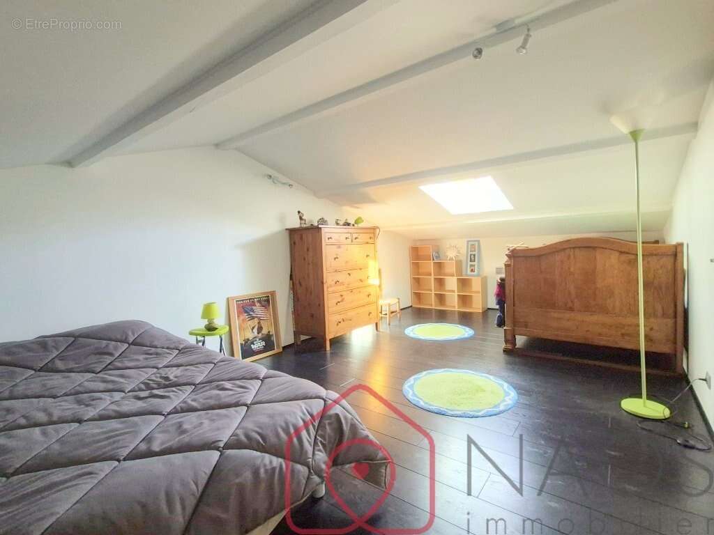 Maison à GREOUX-LES-BAINS