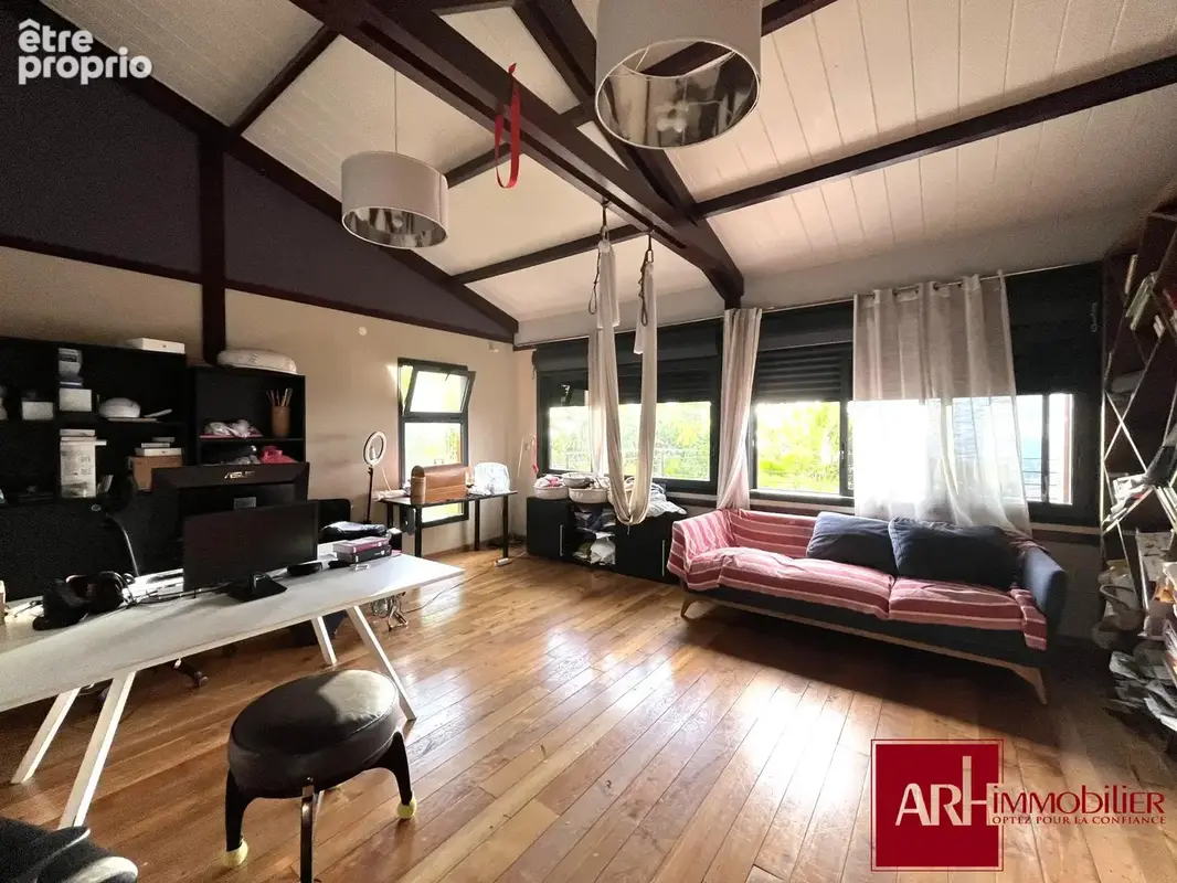 Maison 5 pièces 220 m² à vendre à La Possession (97419) - photo 9