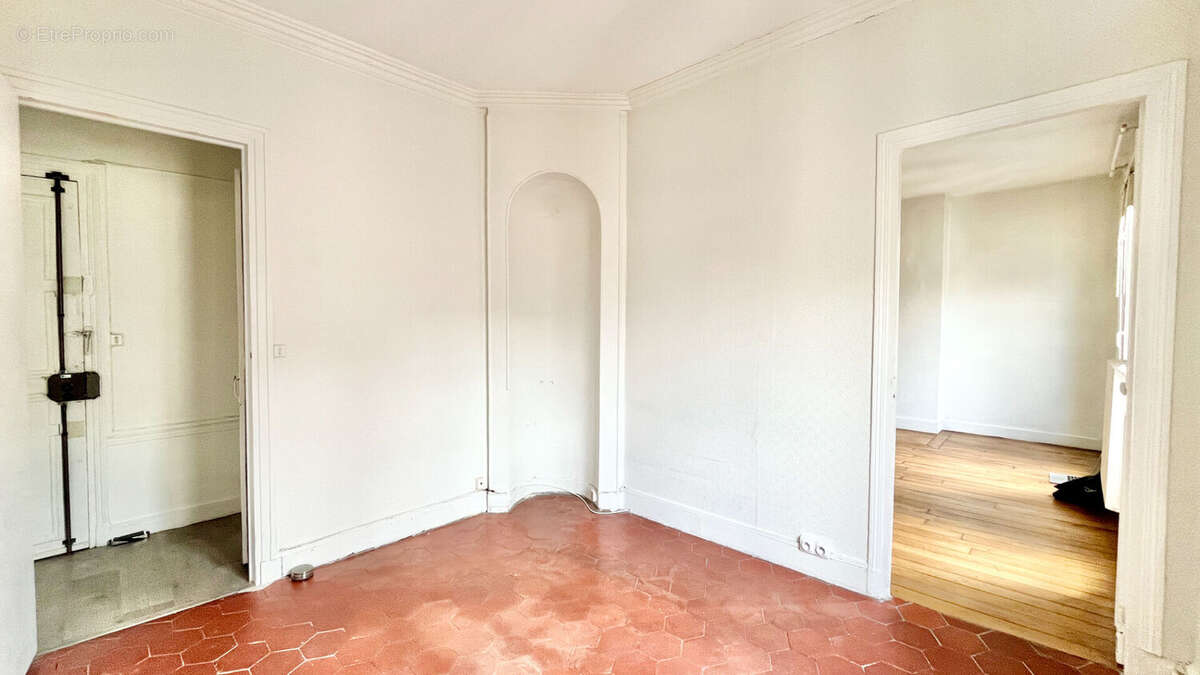 Appartement à PARIS-20E