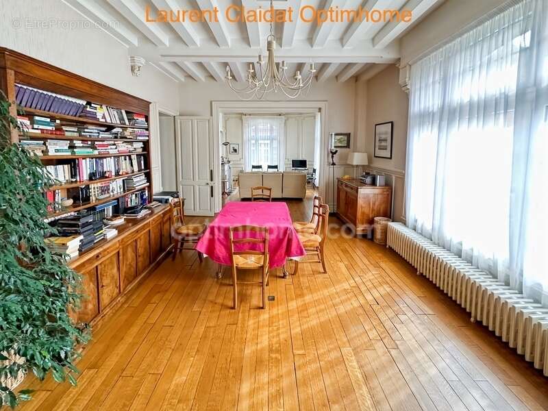 Maison à SAINT-QUENTIN