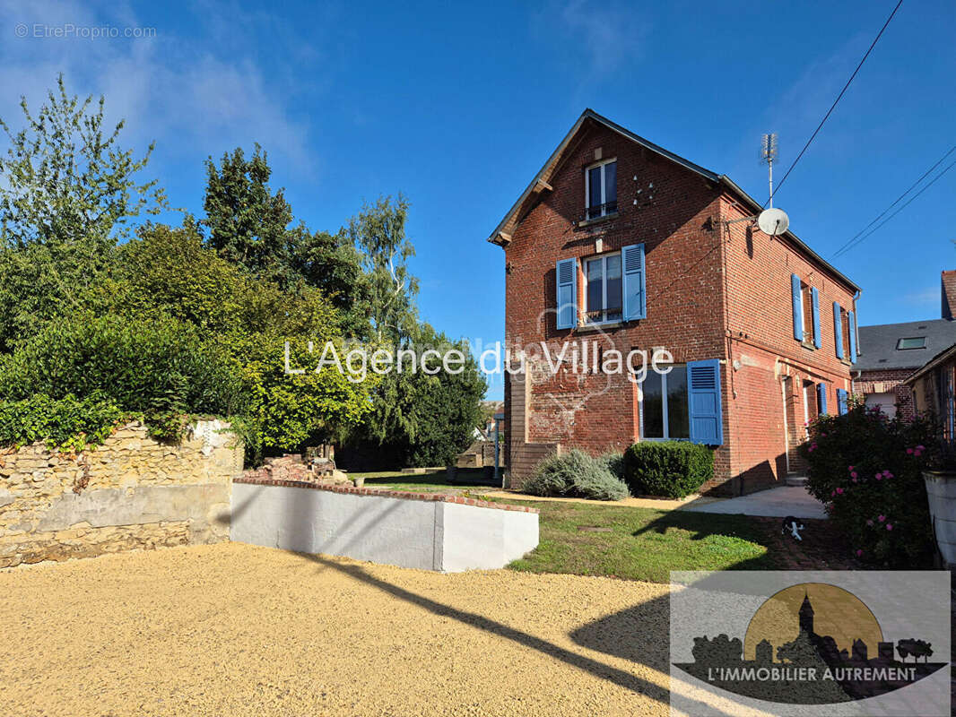 Maison à SAINTE-GENEVIEVE